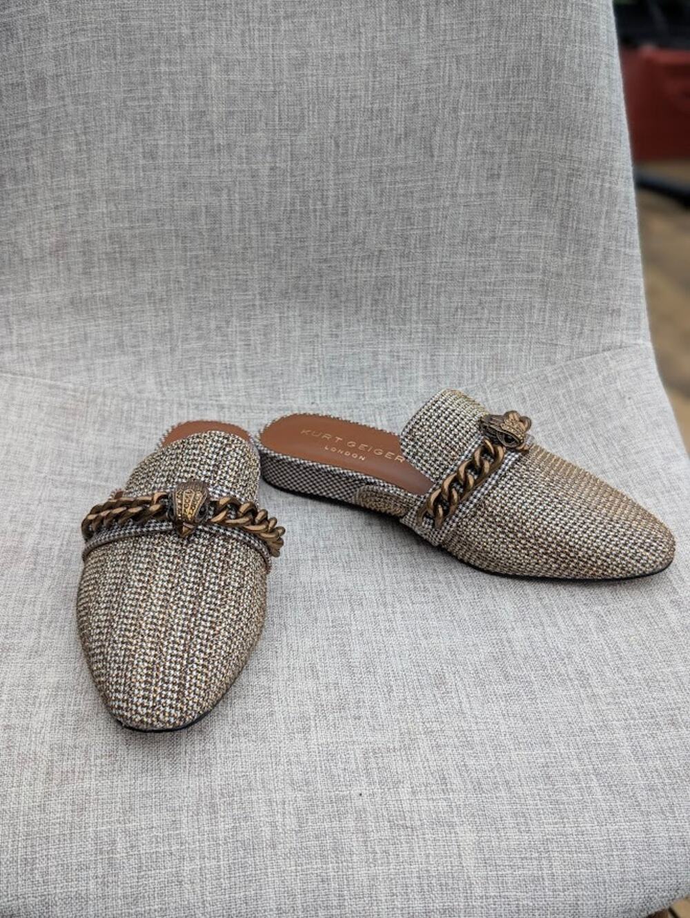 Kurt Geiger Mules Womens 38 Dark Beige Chelsea Houndstooth Embellished Chain